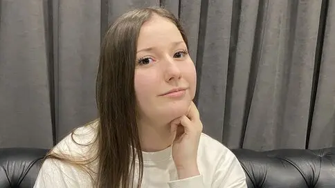 Record Nude AnoraMills