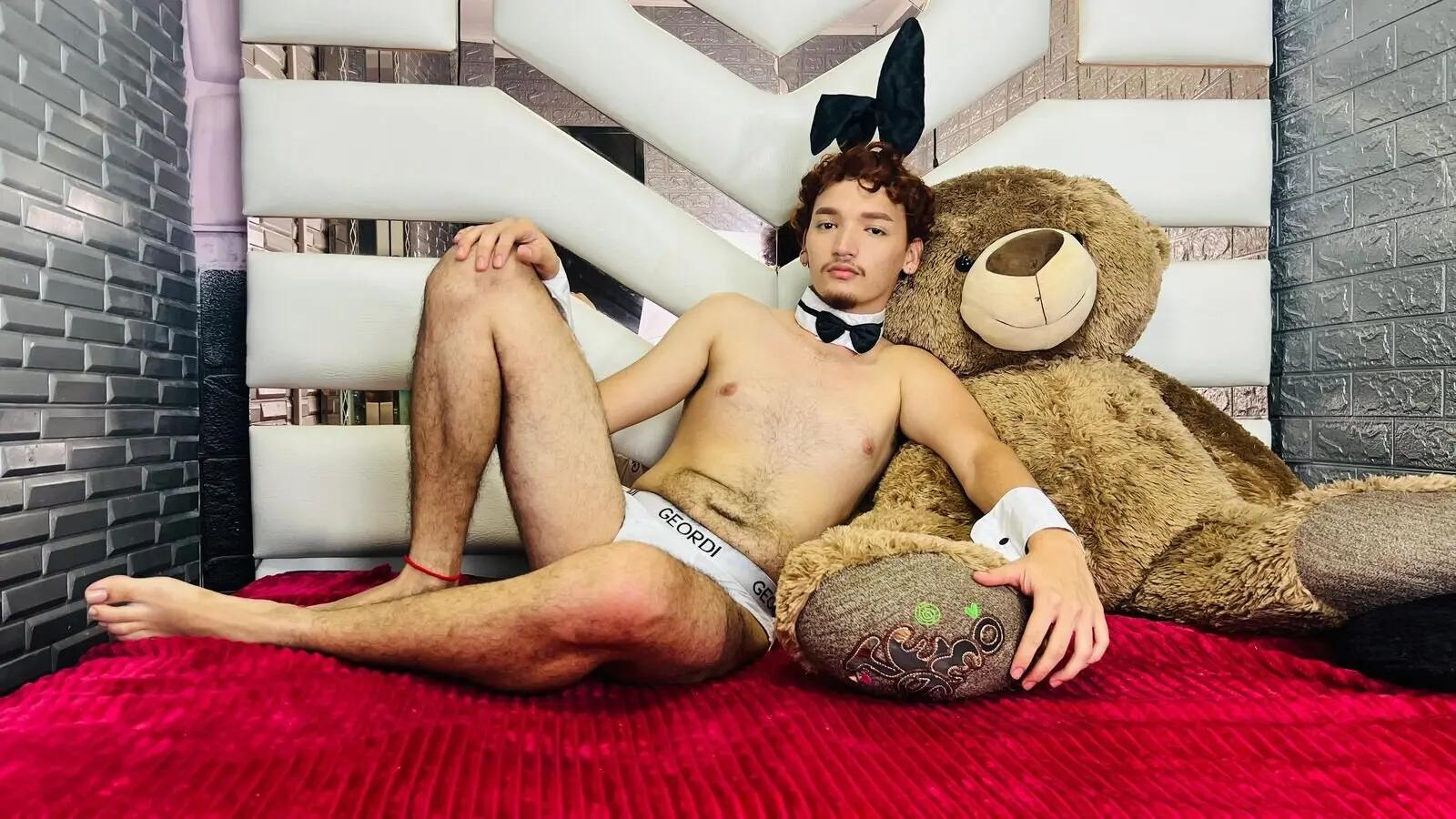 Record Nude JeanTompson