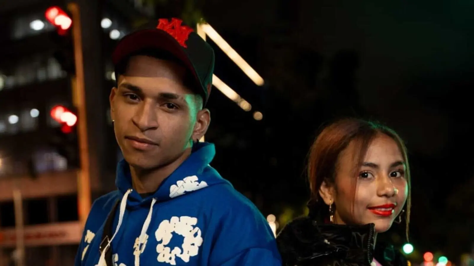 Record Nude KarinAndMichisu