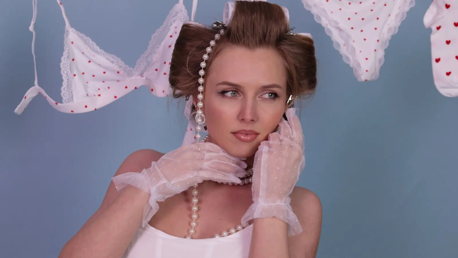 Record Nude SandriaGray