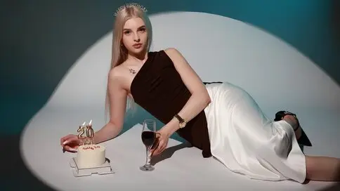 Record Nude TiffanyPeach